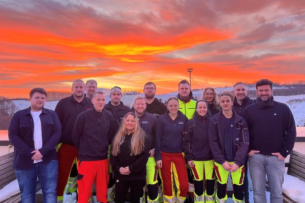 Der Rettungsdienst des Märkischen Kreises freut sich über elf neue Praxisanleiter für zukünftige Notfallsanitäter. Foto: Märkischer Kreis